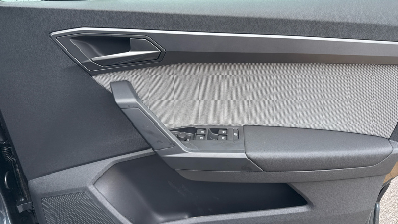 SEAT Arona 1.5 TSI 150 FR First Edition 5dr DSG Petrol Hatchback